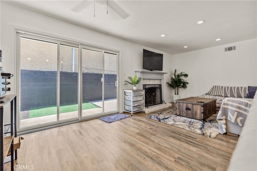 15634 Wharff - Photo 10