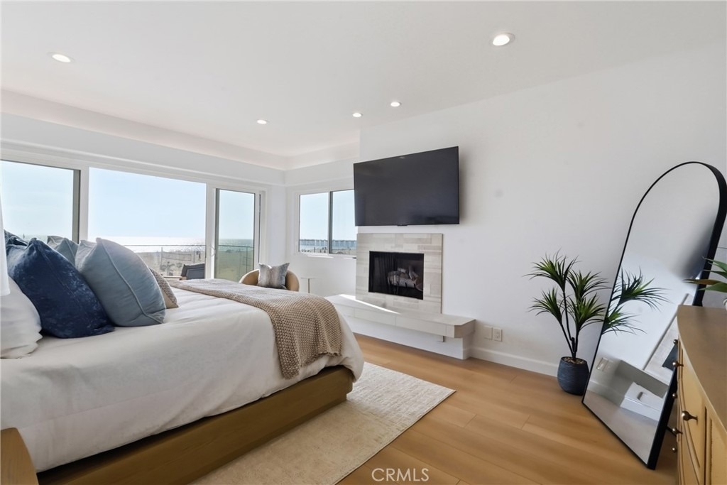 740 The Strand - Photo 9