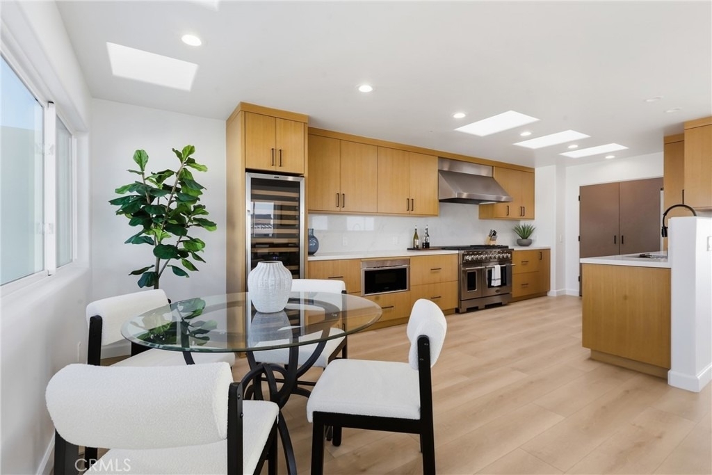 740 The Strand - Photo 26
