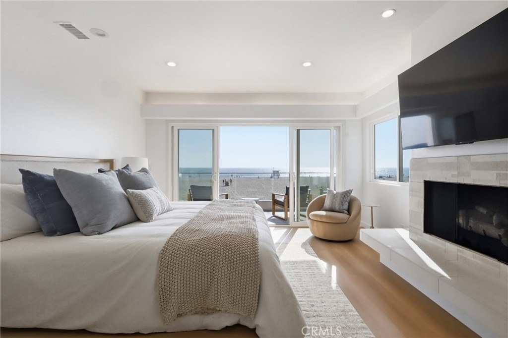 740 The Strand - Photo 10