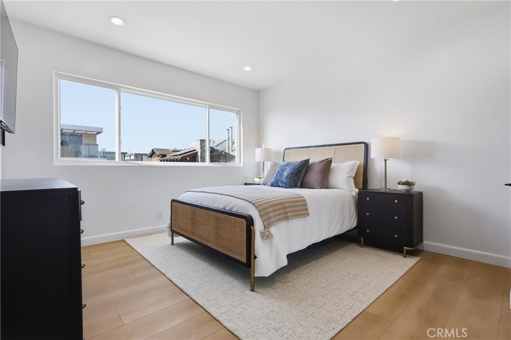 740 The Strand - Photo 20