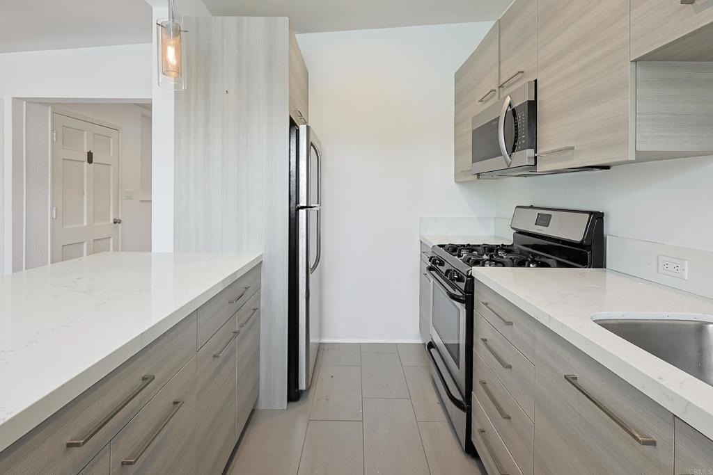 751 D Avenue - Photo 9