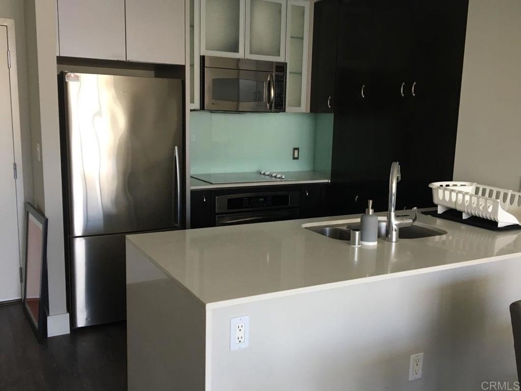 575 6th Ave - Photo 6