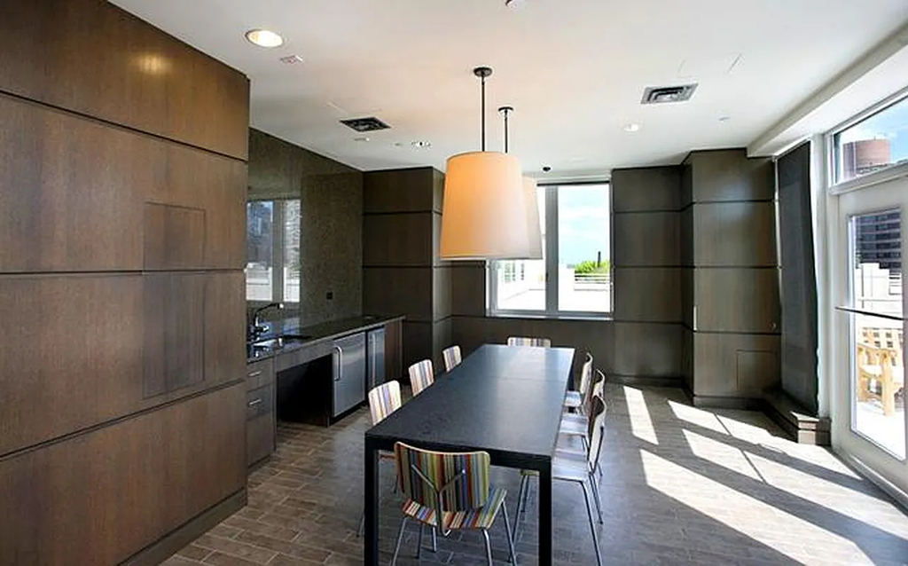 1501 Lexington Avenue - Photo 10