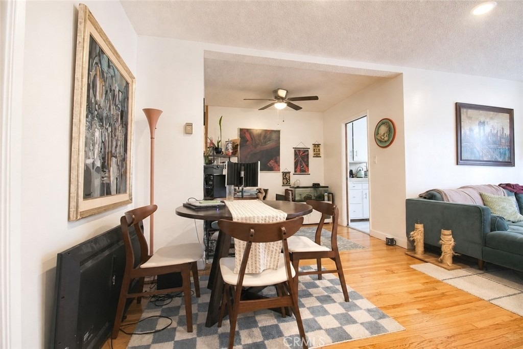 1224 N Mansfield - Photo 2