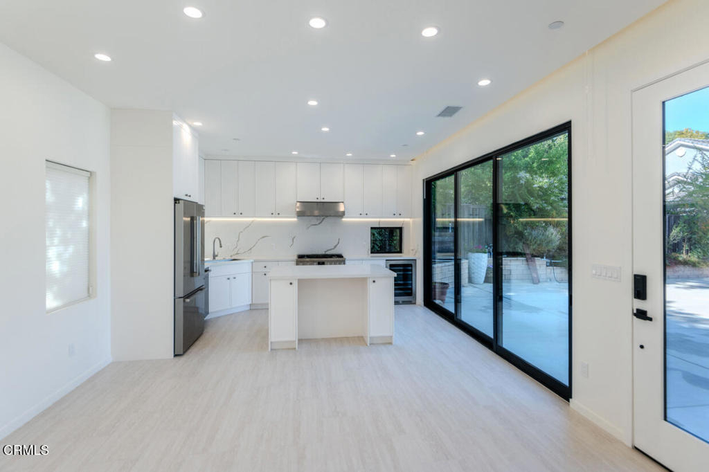 4819 Oakwood Avenue - Photo 28