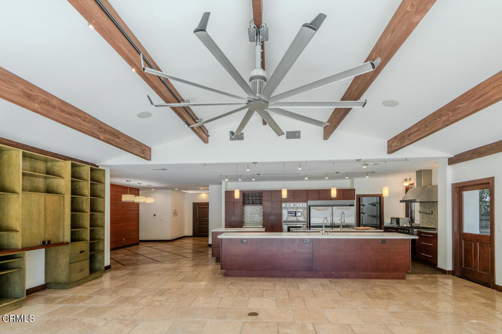 4819 Oakwood Avenue - Photo 4