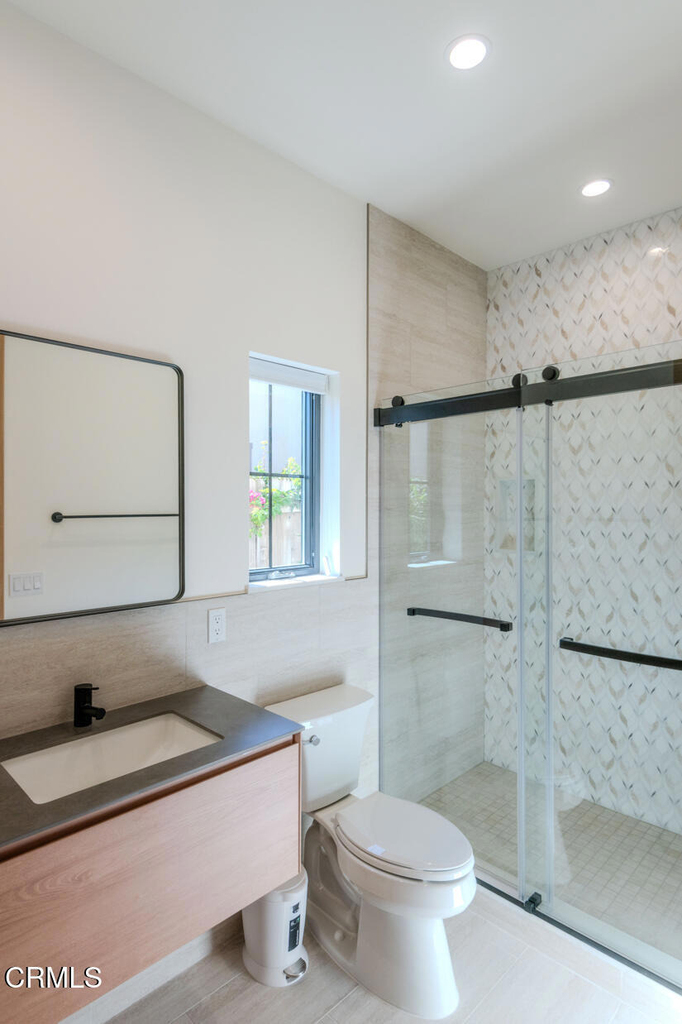 4819 Oakwood Avenue - Photo 32