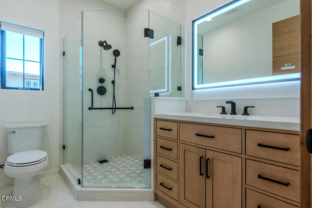4819 Oakwood Avenue - Photo 39