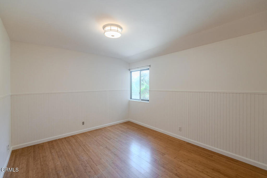 4819 Oakwood Avenue - Photo 18