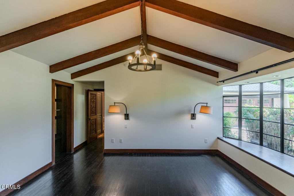 4819 Oakwood Avenue - Photo 13
