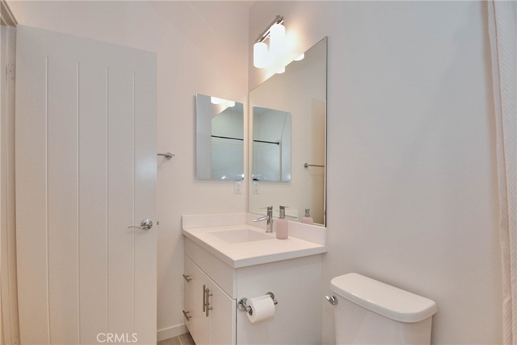 50 Finch - Photo 17
