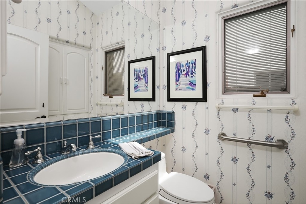 308 Orchid Avenue - Photo 15