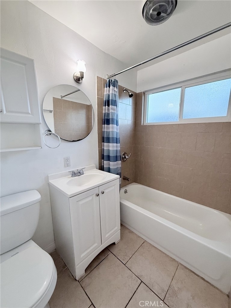 4830 Canoga Street - Photo 5
