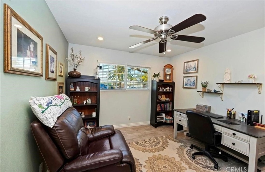2447 Grove Ave - Photo 10
