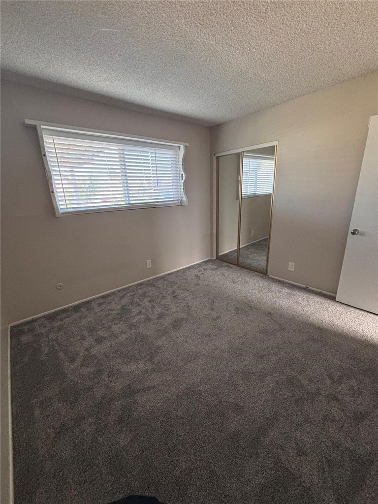 2447 Grove Ave - Photo 5