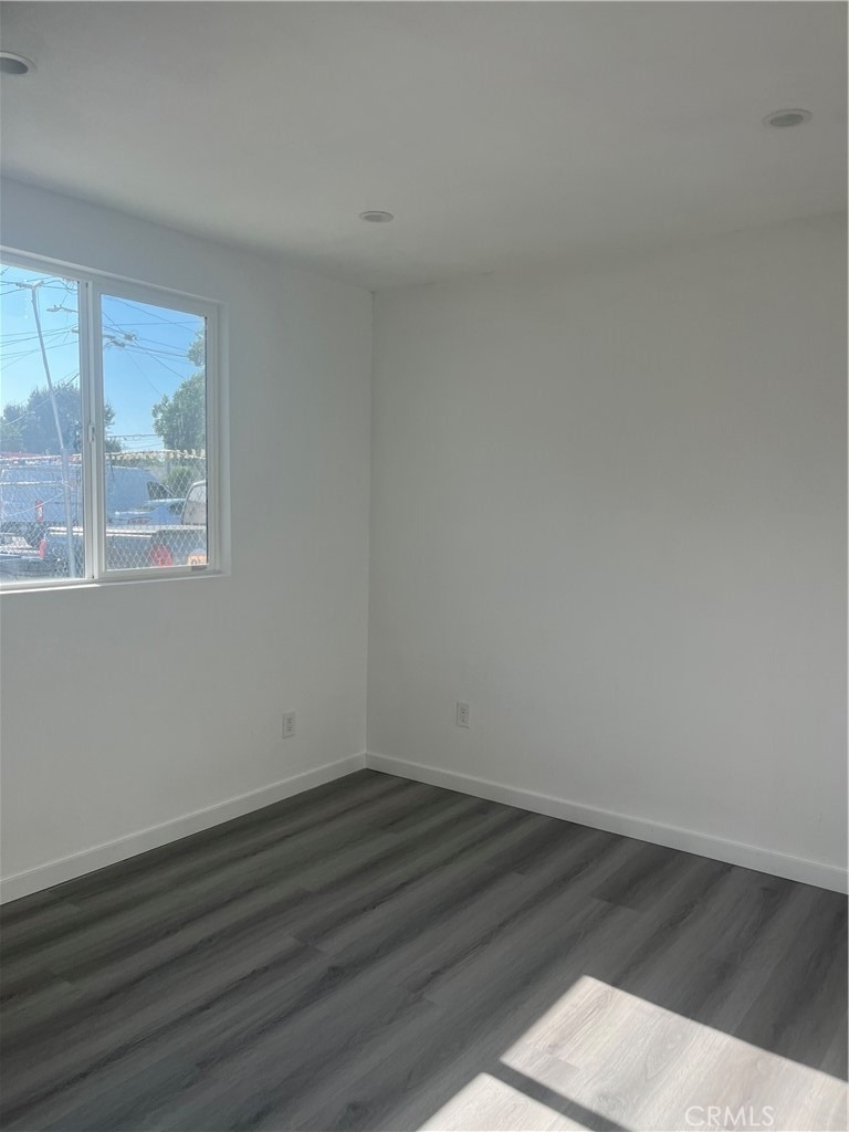 1387 Holt Ave - Photo 3