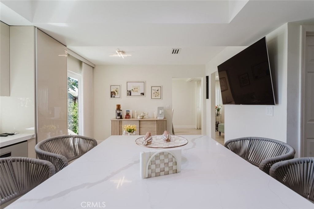 10619 Mather Avenue - Photo 26