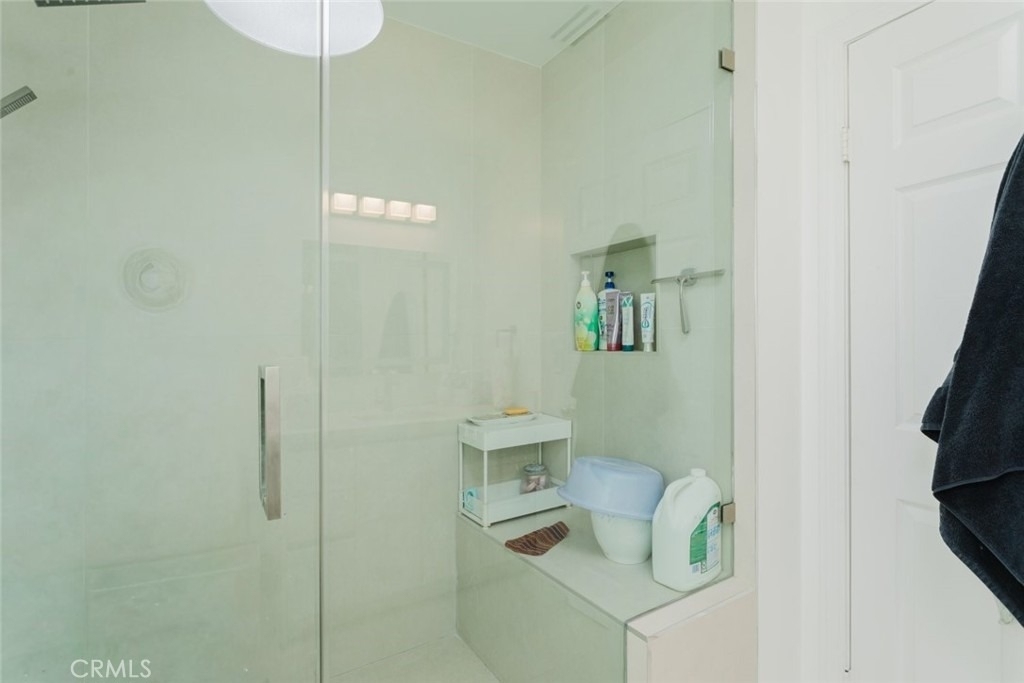 10619 Mather Avenue - Photo 52