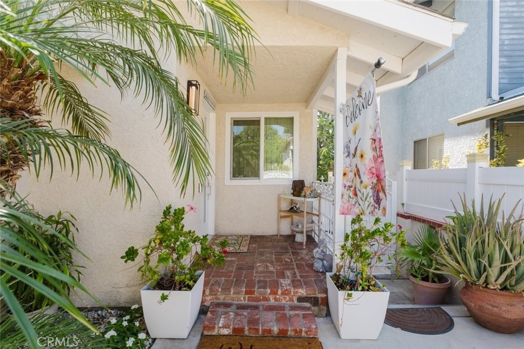 10619 Mather Avenue - Photo 3