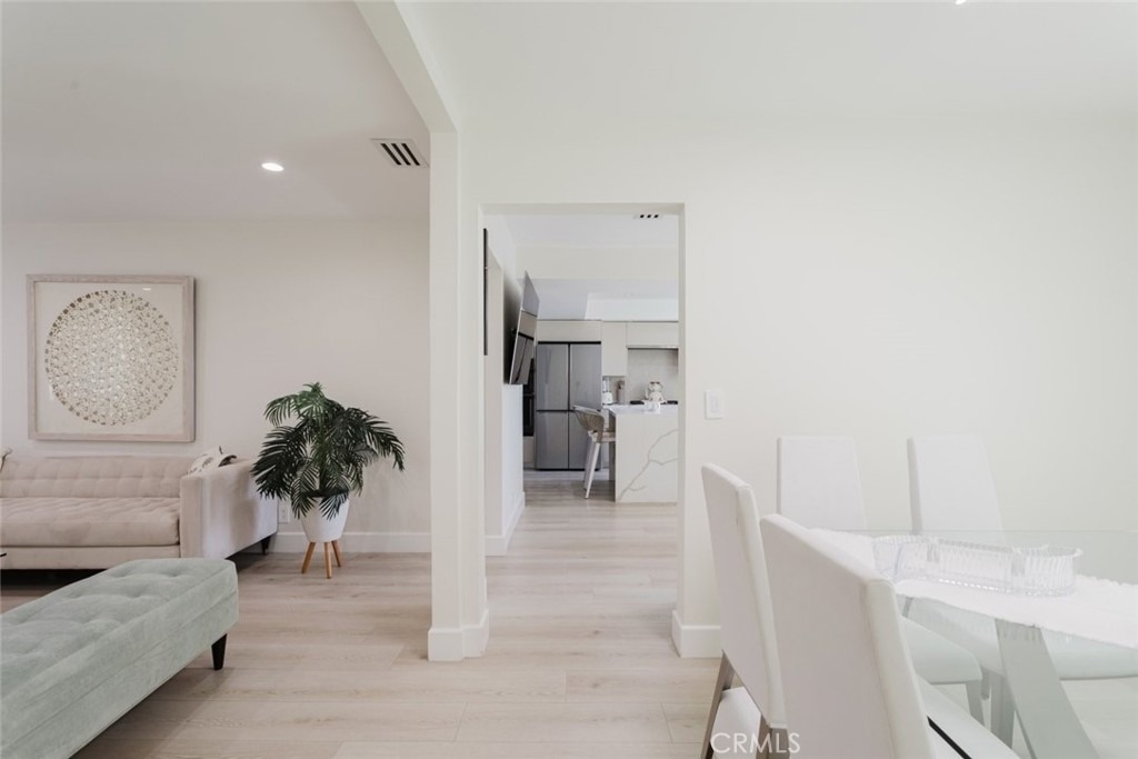 10619 Mather Avenue - Photo 15