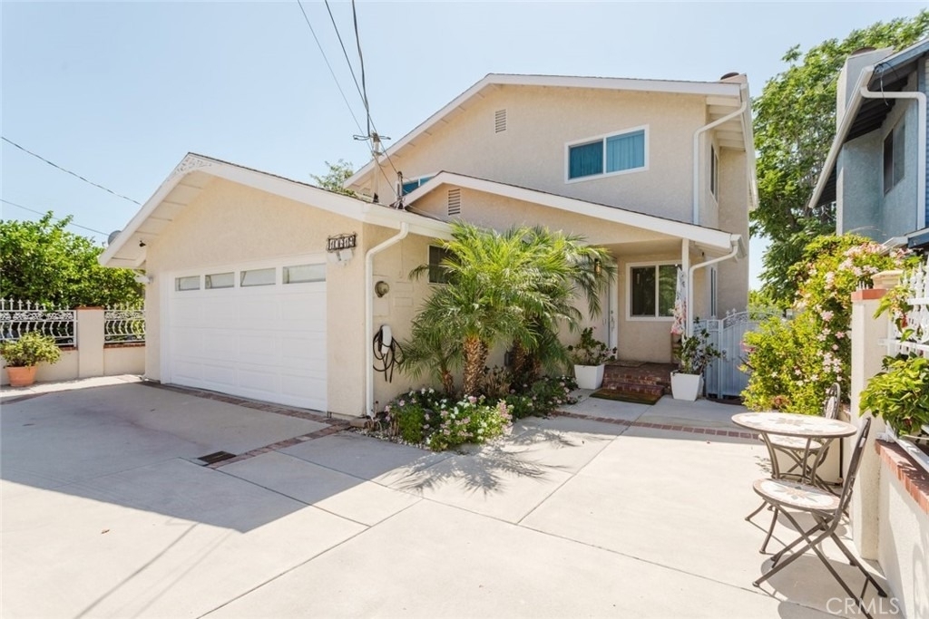 10619 Mather Avenue - Photo 0