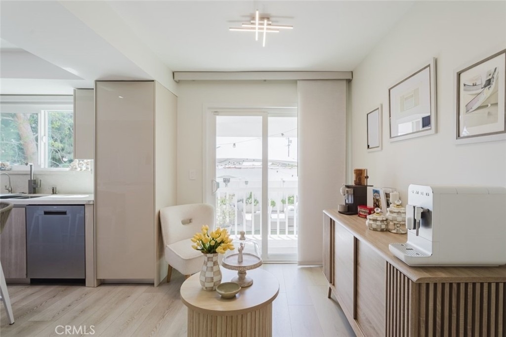 10619 Mather Avenue - Photo 20