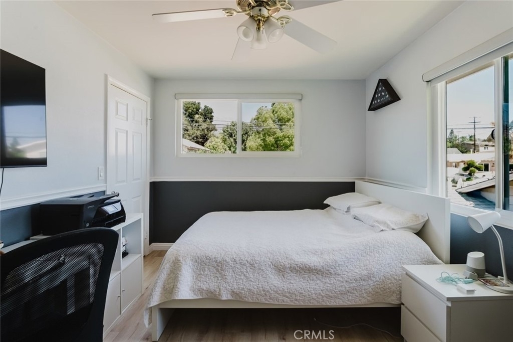10619 Mather Avenue - Photo 40