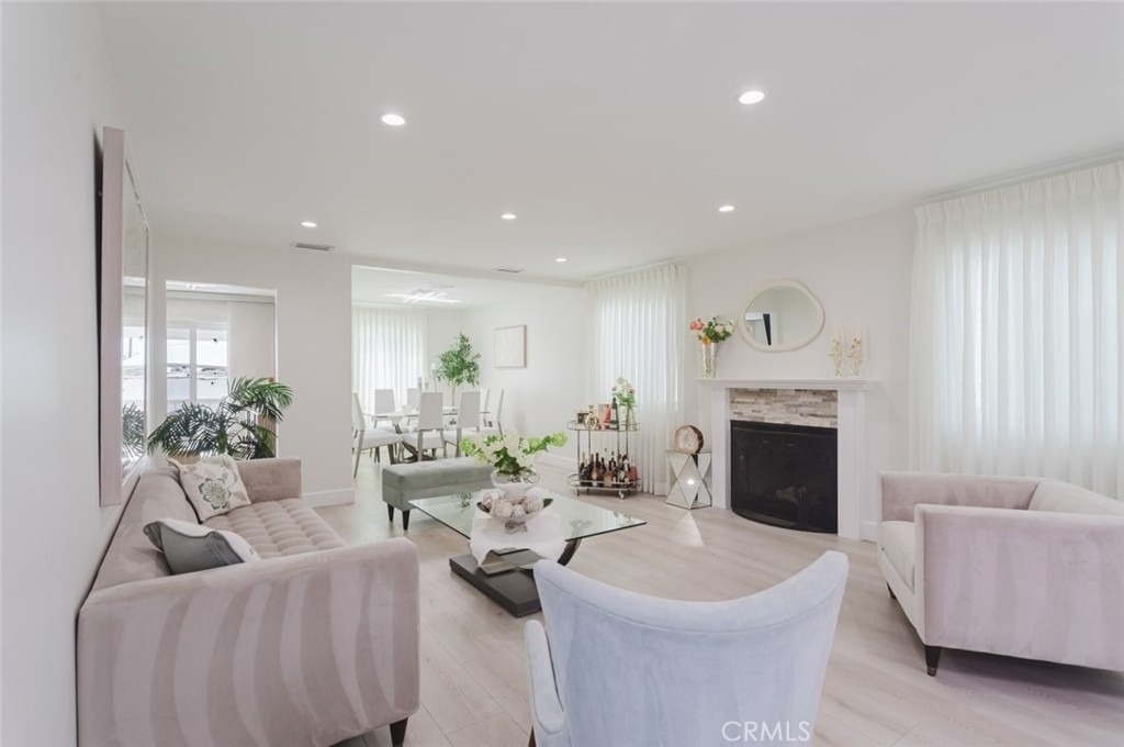 10619 Mather Avenue - Photo 7