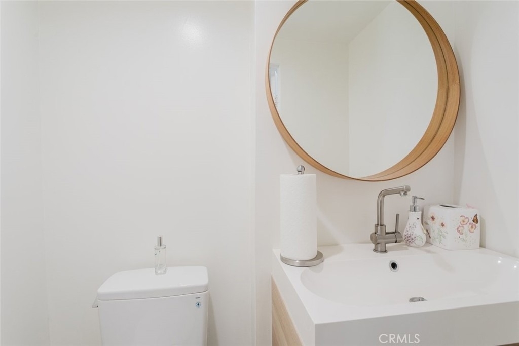 10619 Mather Avenue - Photo 57