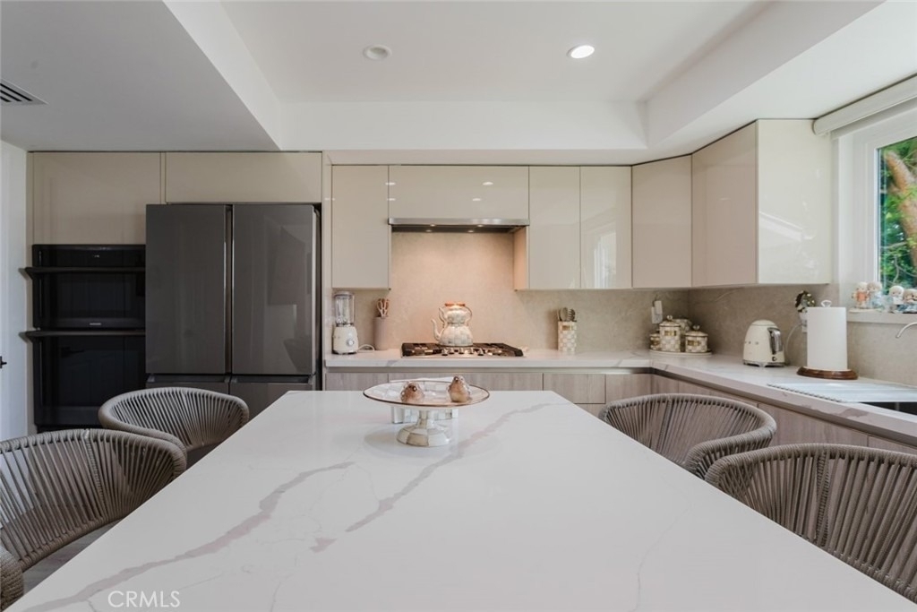 10619 Mather Avenue - Photo 23