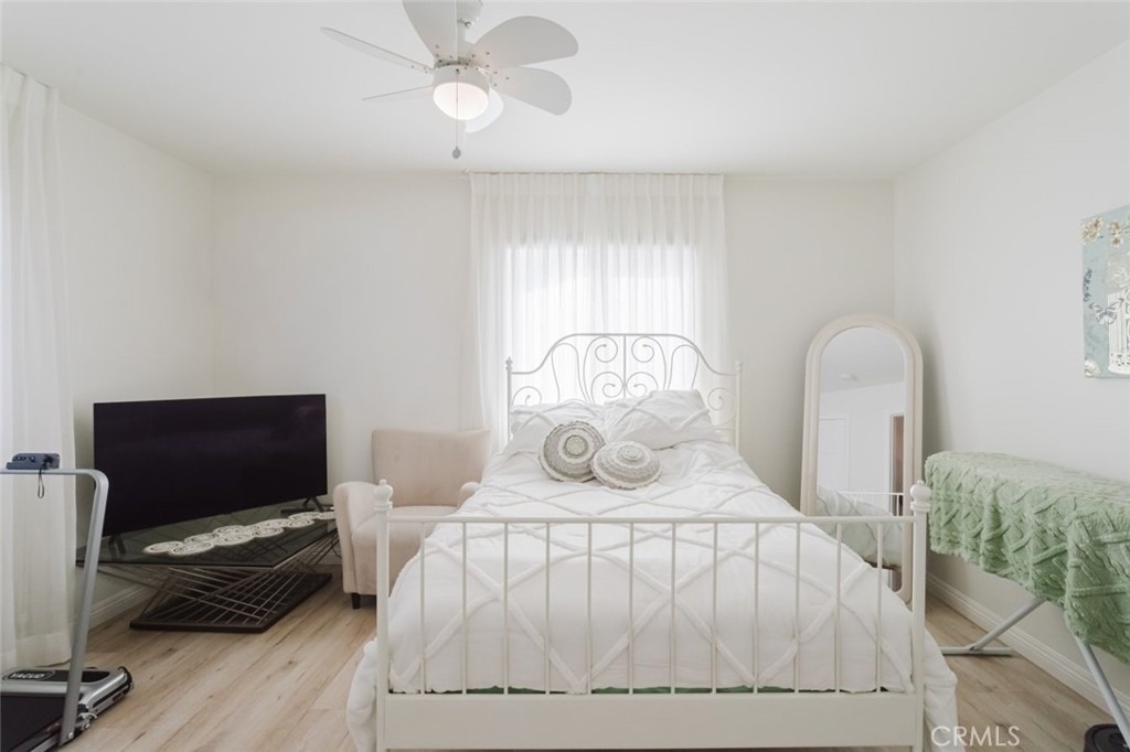 10619 Mather Avenue - Photo 36