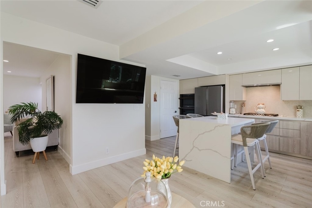10619 Mather Avenue - Photo 21