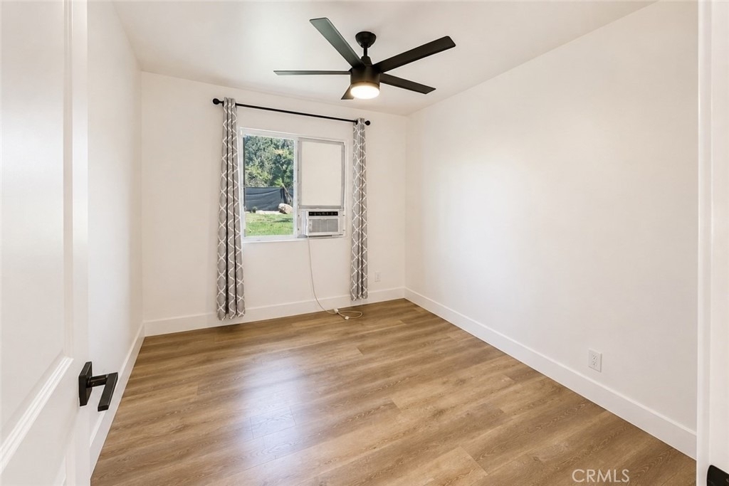 441 Wickford - Photo 10