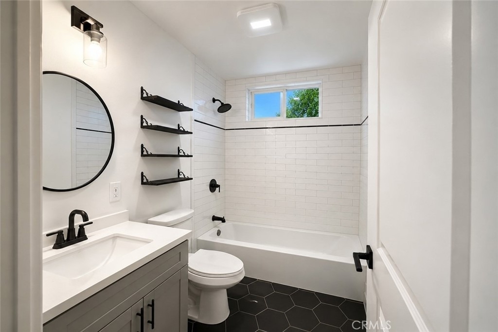 441 Wickford - Photo 9