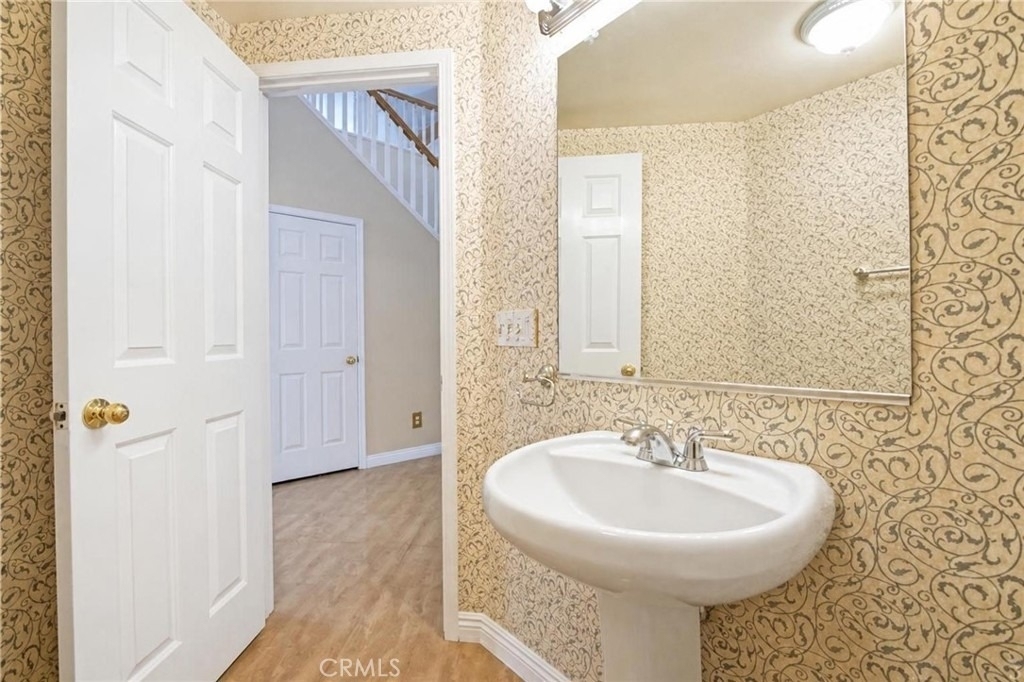 7350 Legacy - Photo 36