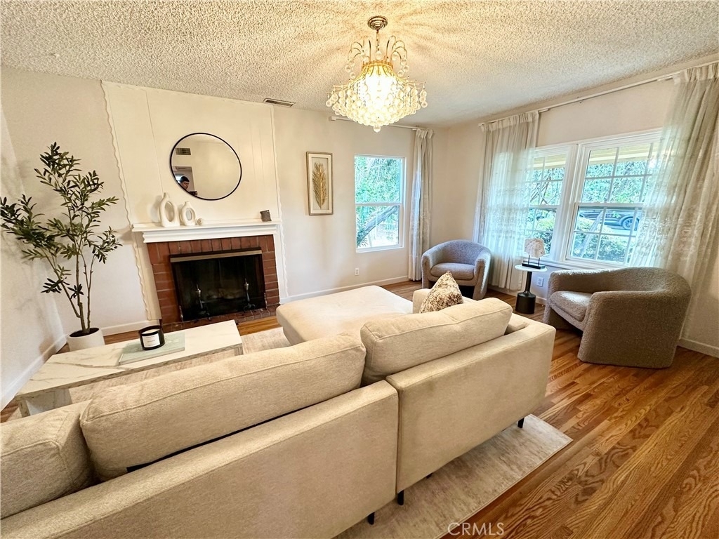 6220 Etiwanda Avenue - Photo 1