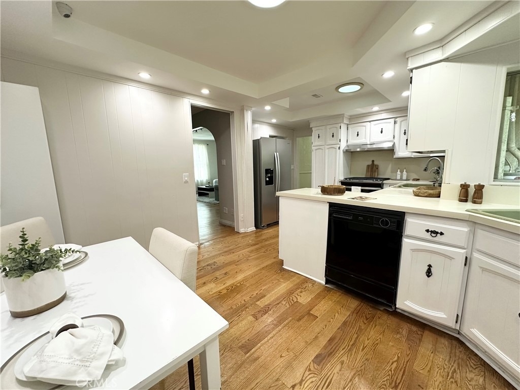 6220 Etiwanda Avenue - Photo 9