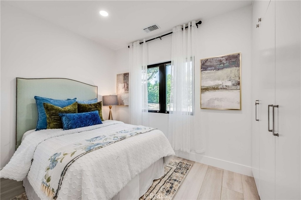 3890 Shadow Grove Road - Photo 32