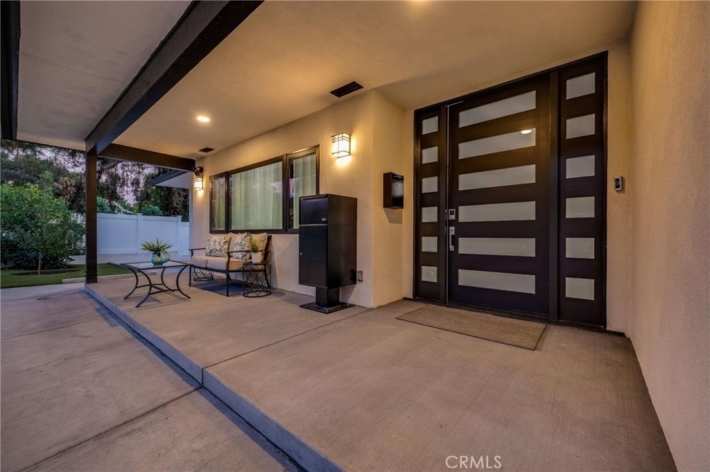 3890 Shadow Grove Road - Photo 3