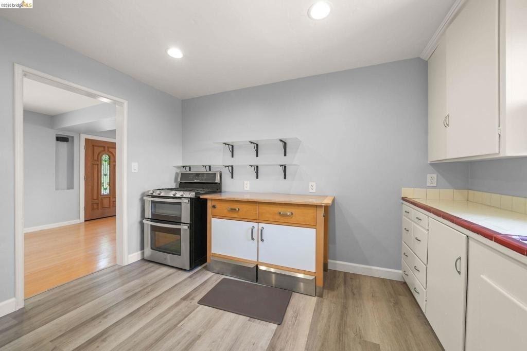 7850 Crest Ave - Photo 8