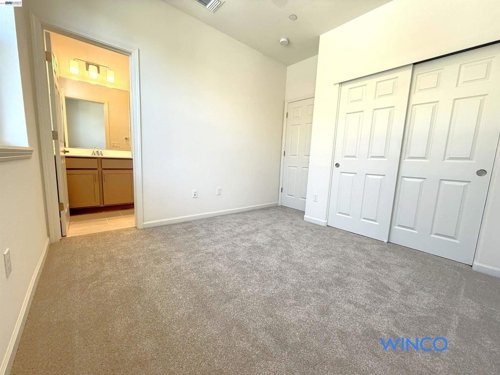 3810 Norbridge Ave - Photo 22