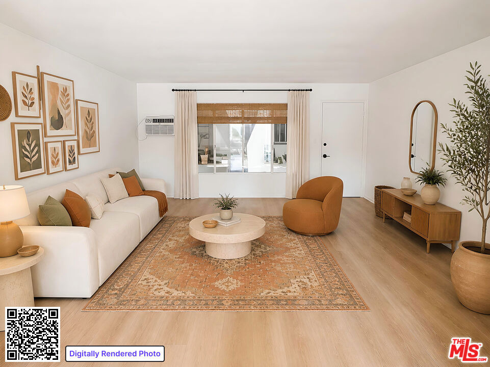 470 S Mariposa Avenue - Photo 2