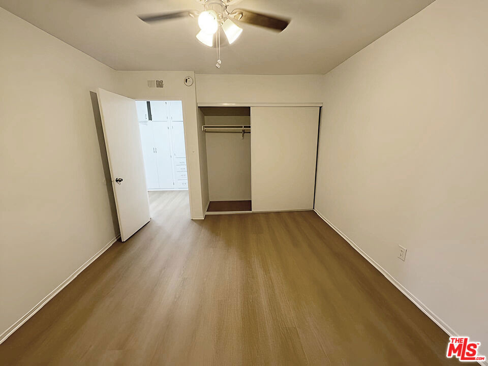 470 S Mariposa Avenue - Photo 17