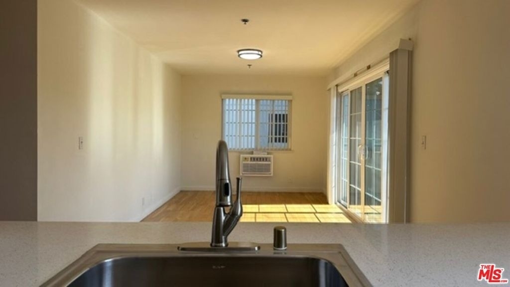 1212 Arapahoe Street - Photo 15