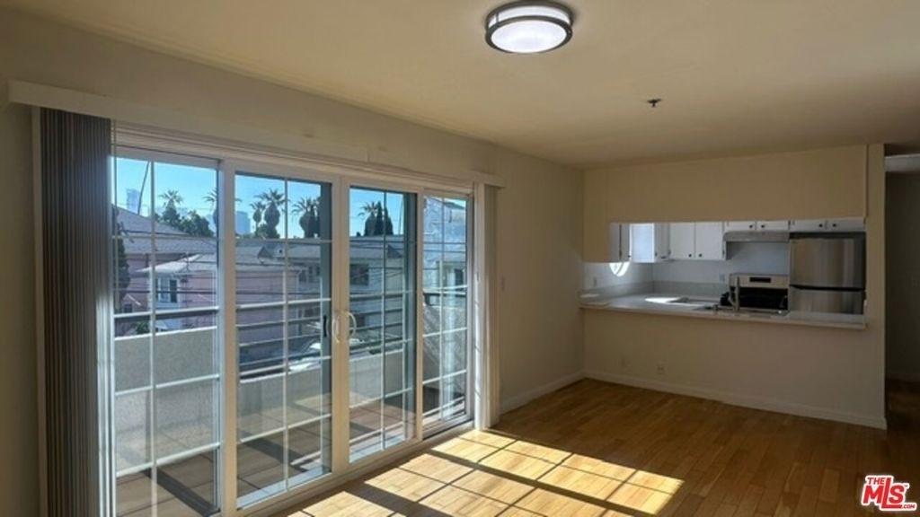 1212 Arapahoe Street - Photo 5