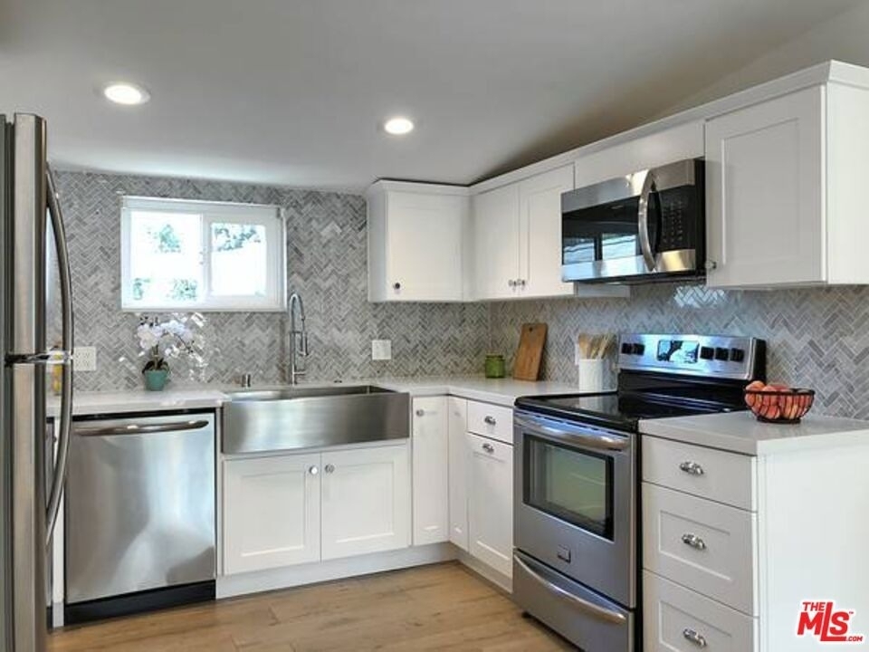 2211 Griffith Park - Photo 6