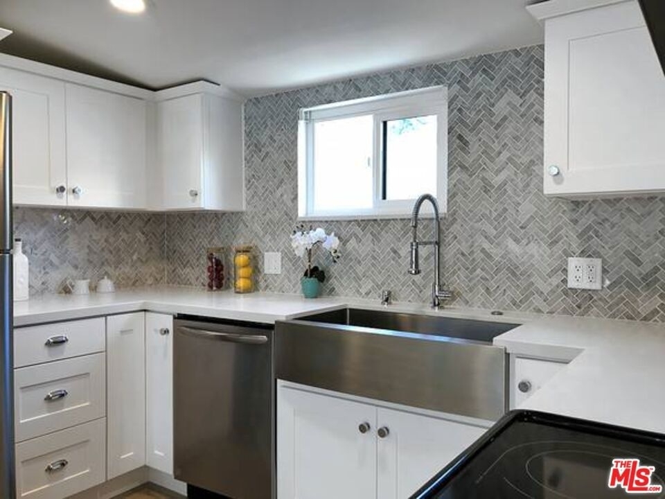 2211 Griffith Park - Photo 8