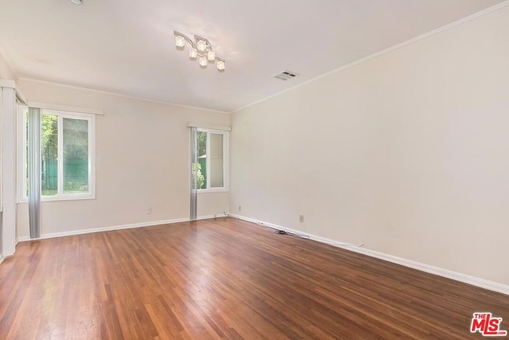 10574 Ashton Avenue - Photo 22