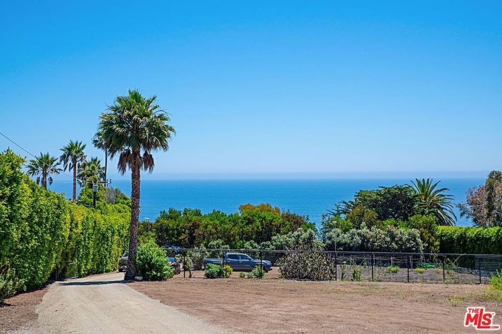 32614 Pacific Coast Highway - Photo 1